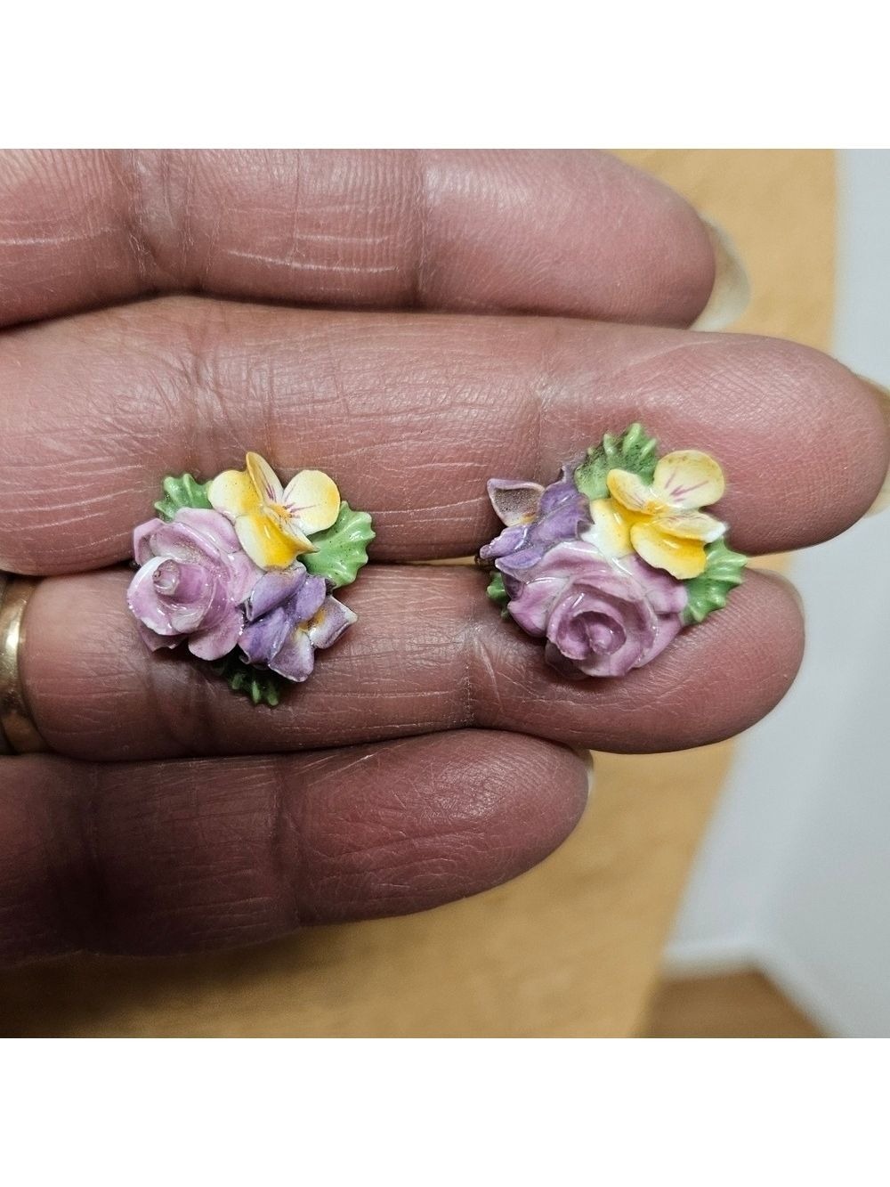 Vintage 50s English Bone China Floral Stud Screw-back Earrings